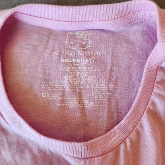 Hello Kitty Pink Tee - Kids 14/16 - Picture 2 of 2